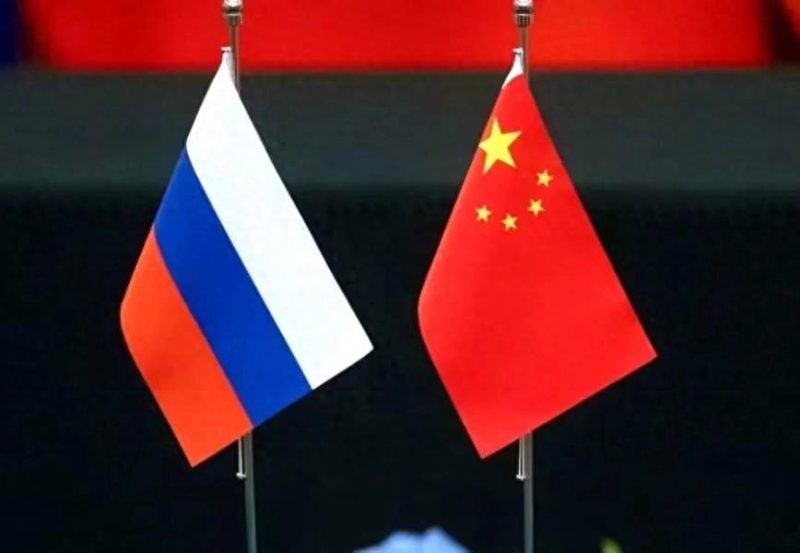 2025年7月15日，俄罗斯外交部长拉夫罗夫在完成上海合作组织外长会议的议程后，于北京受到了中国高层领导的个别会见。-蜗牛资源分享网