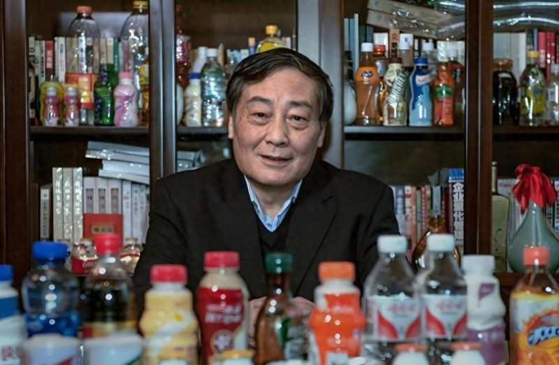 宗庆后与年轻下属关系不端，对方年仅21岁，貌美才干，宗庆后难以自控-蜗牛资源分享网