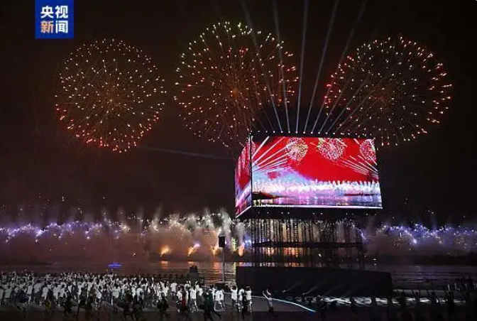 成都世运会开幕式精彩亮点-春天资源分享网